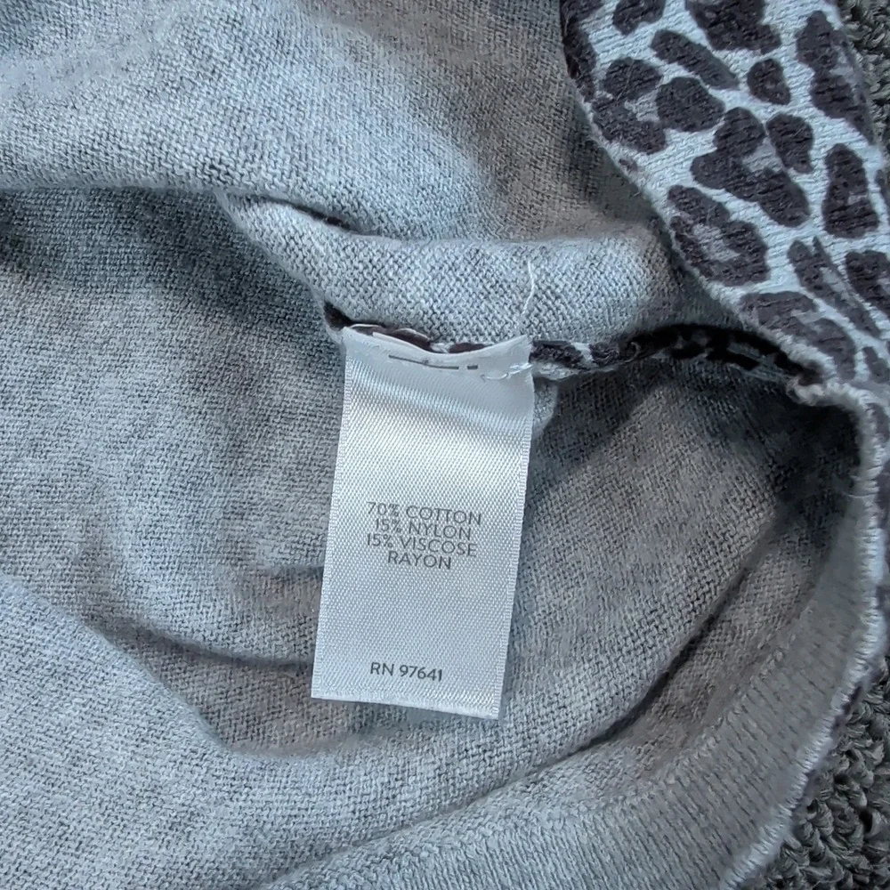 J. Jill Mob Wife Leopard Print Sweater Womens 2X Grey Cotton Blend Boxy Knit Top